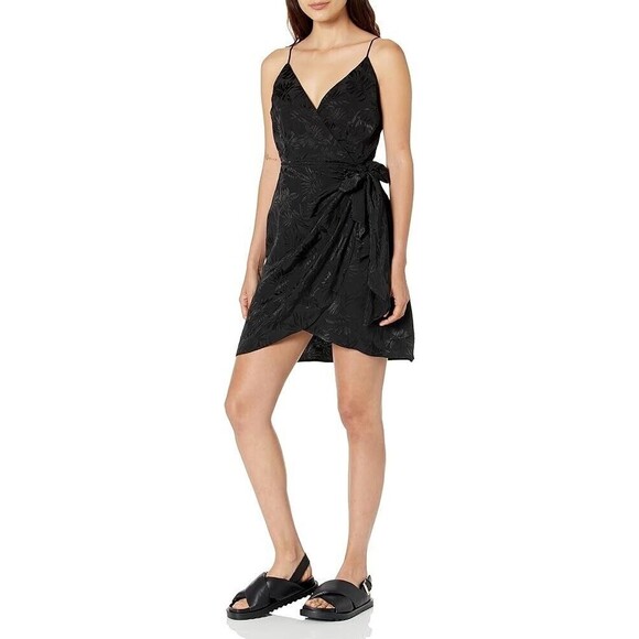 STEVE MADDEN Georgina Wrap Mini Dress 2 Satin Leaf Print Black Party NWT B28 - Picture 1 of 6